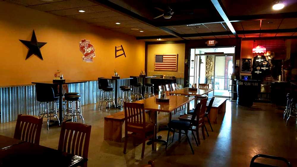 Join us at J's BBQ in Ripon WI. The Pit Stop is a casual dining experience.